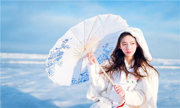 吐鲁番试管代怀生子多少钱一个？助孕之路的费用分析与方案选择